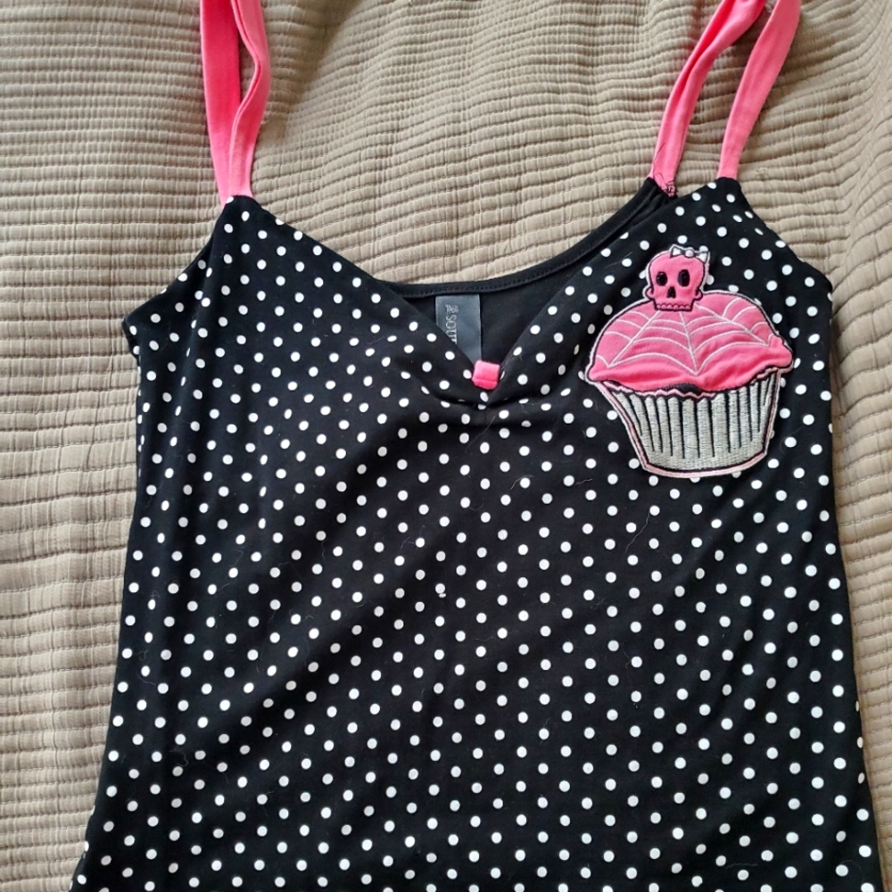 Sourpuss polka dot skull cupcake tank top.